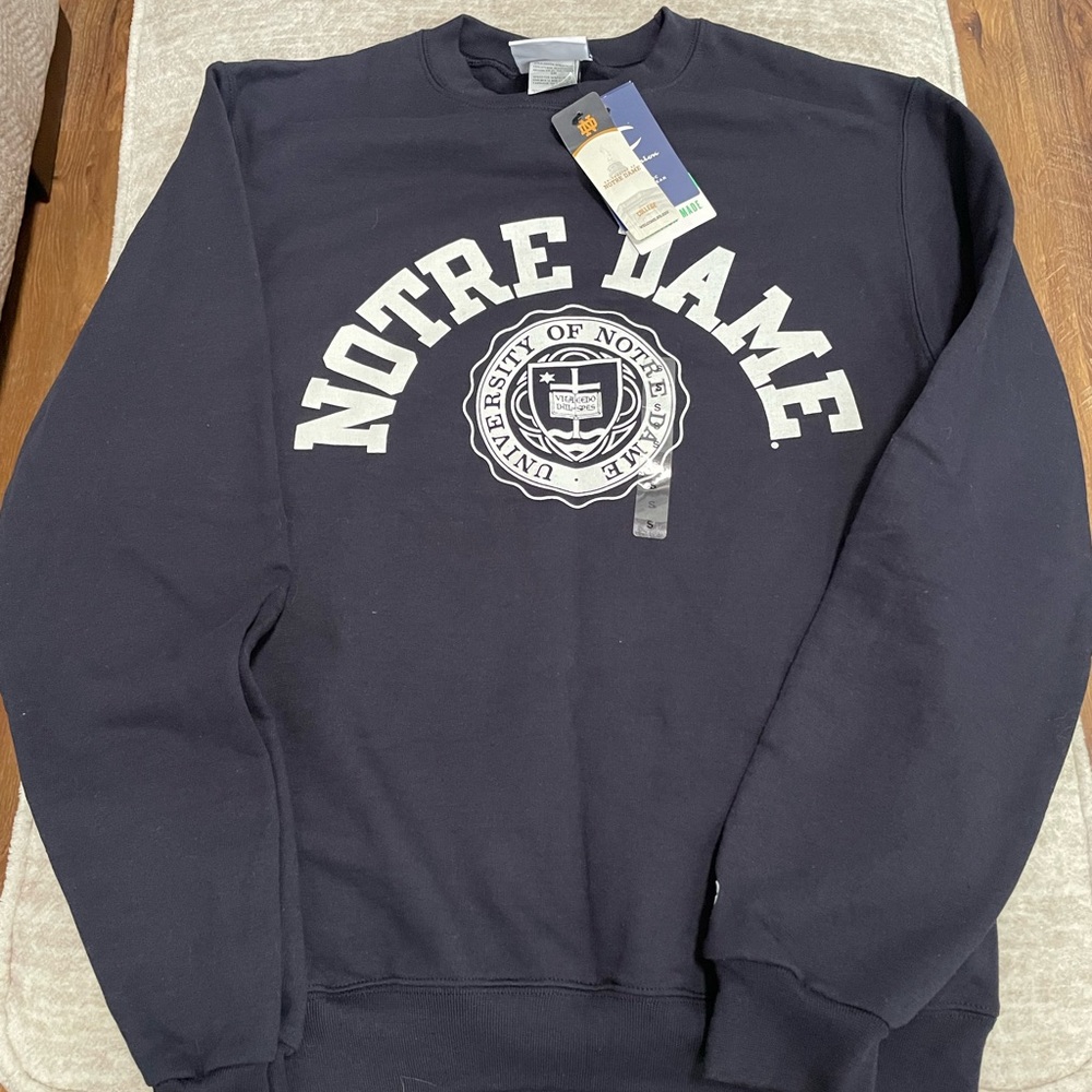 New Notre Dame sweatshirt with tags